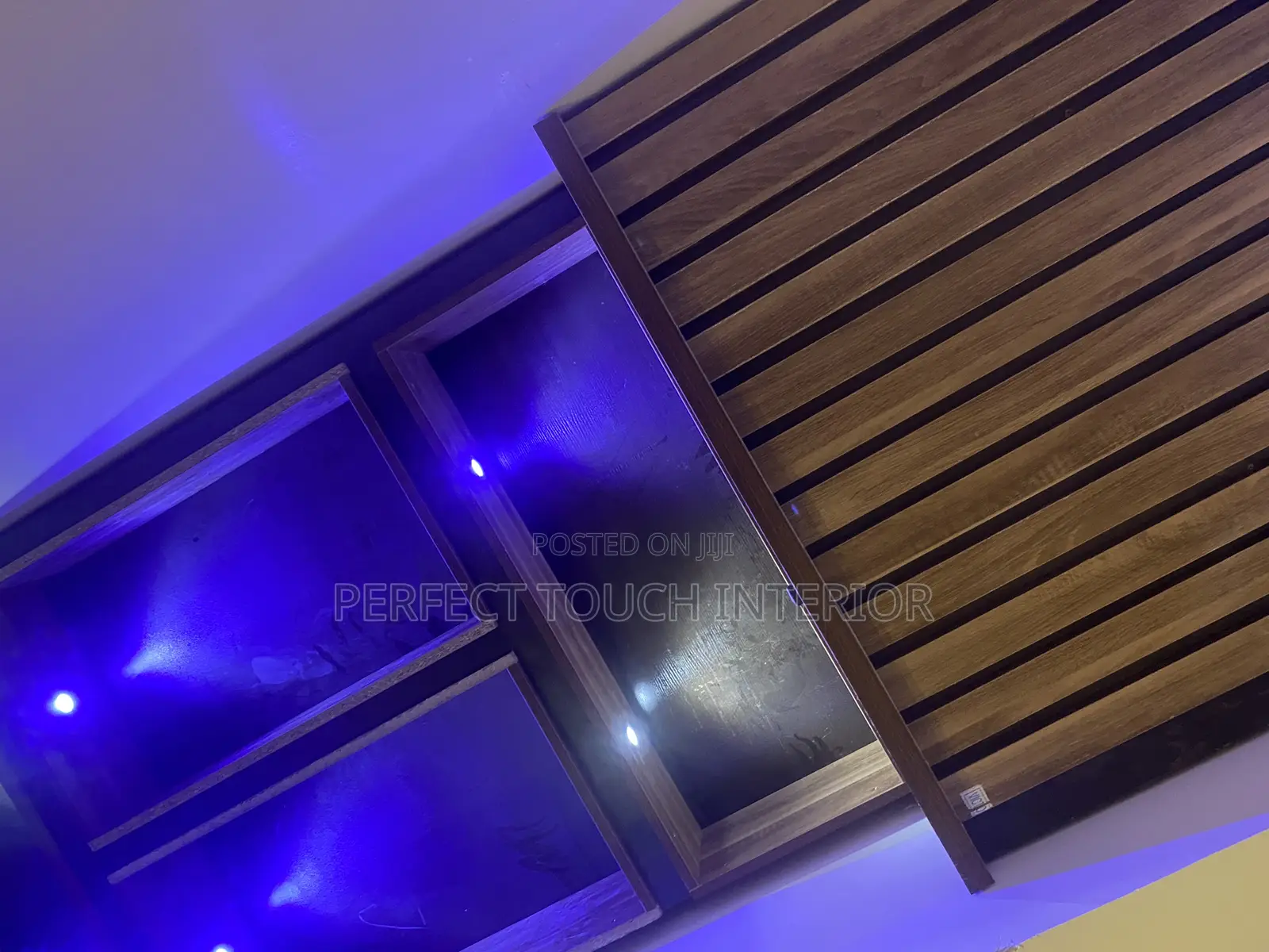 Wine Bar With Lights Works