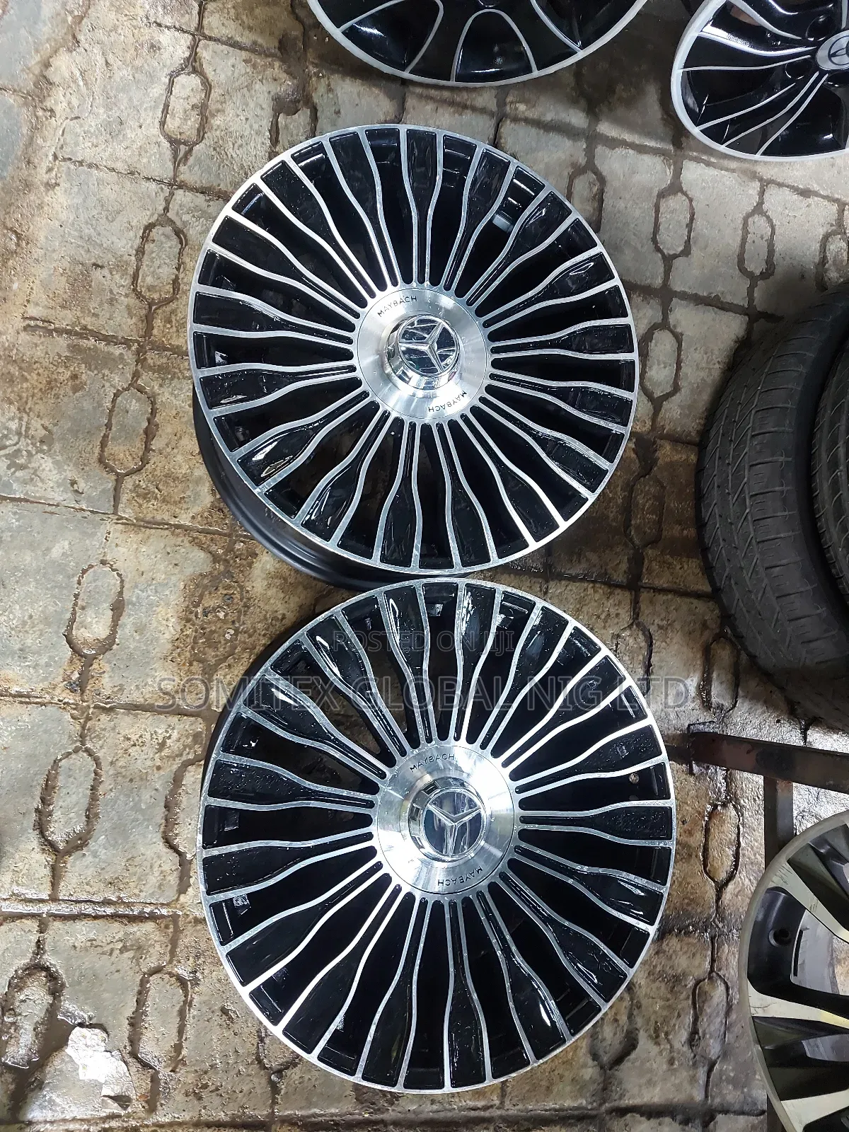 19rim Mercedes Benz!