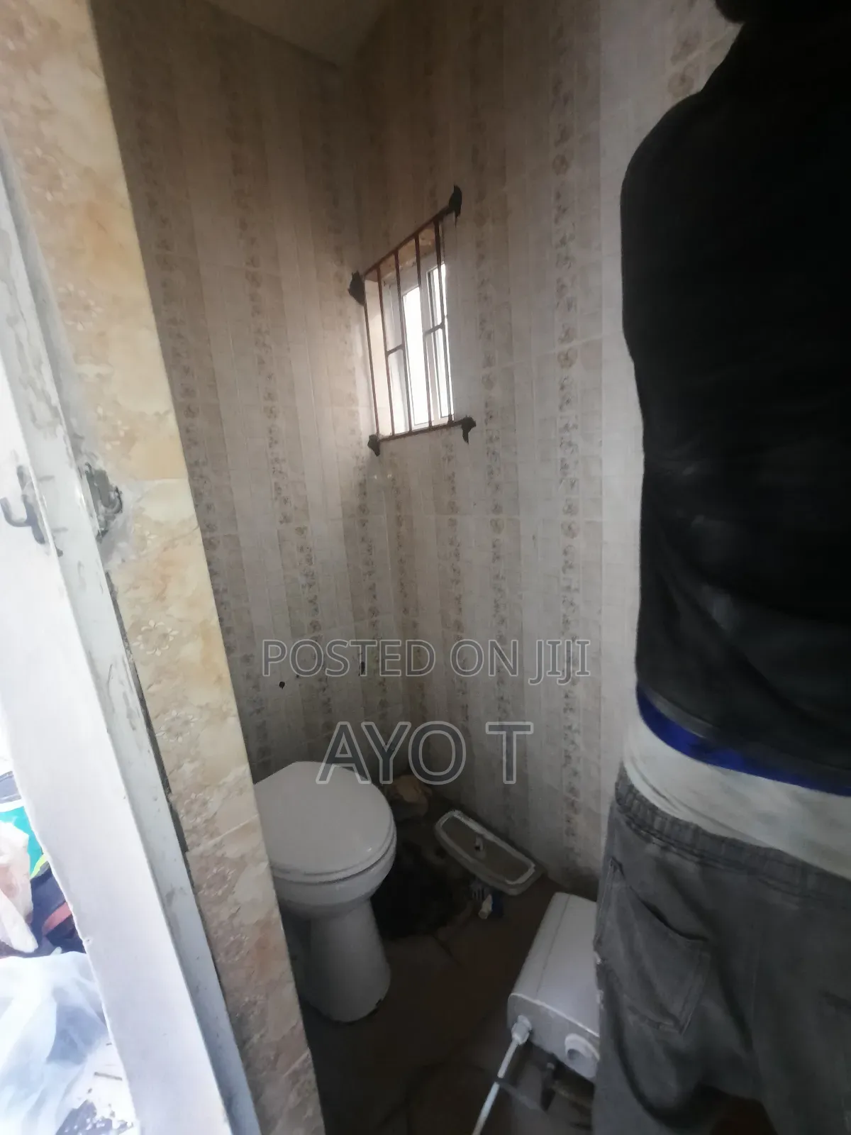 Studio Apartment in Bariga for rent