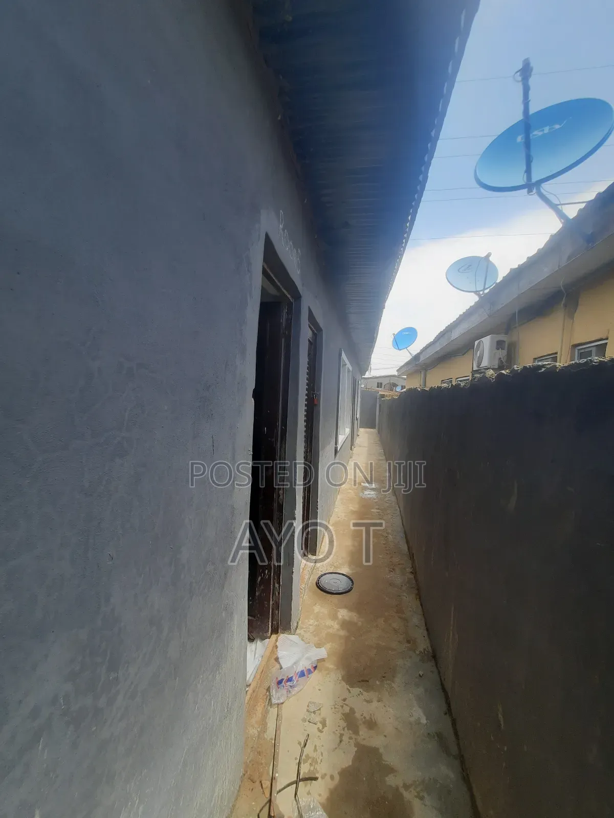 Studio Apartment in Bariga for rent