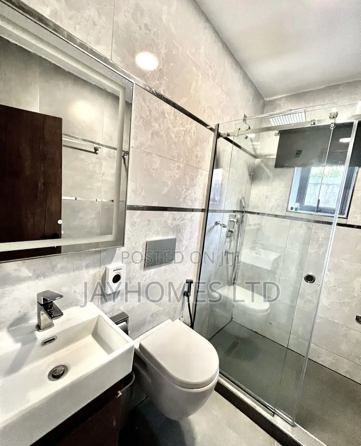 1 Bedroom Luxury Shortlet Apartment in Asaba