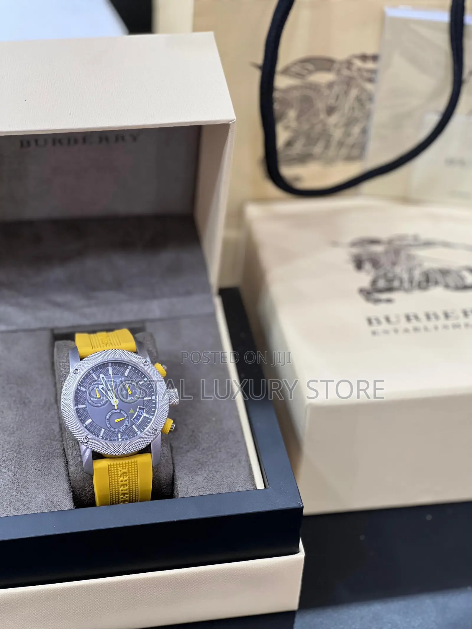 Burberry Quality Luxury Men Wristwatch