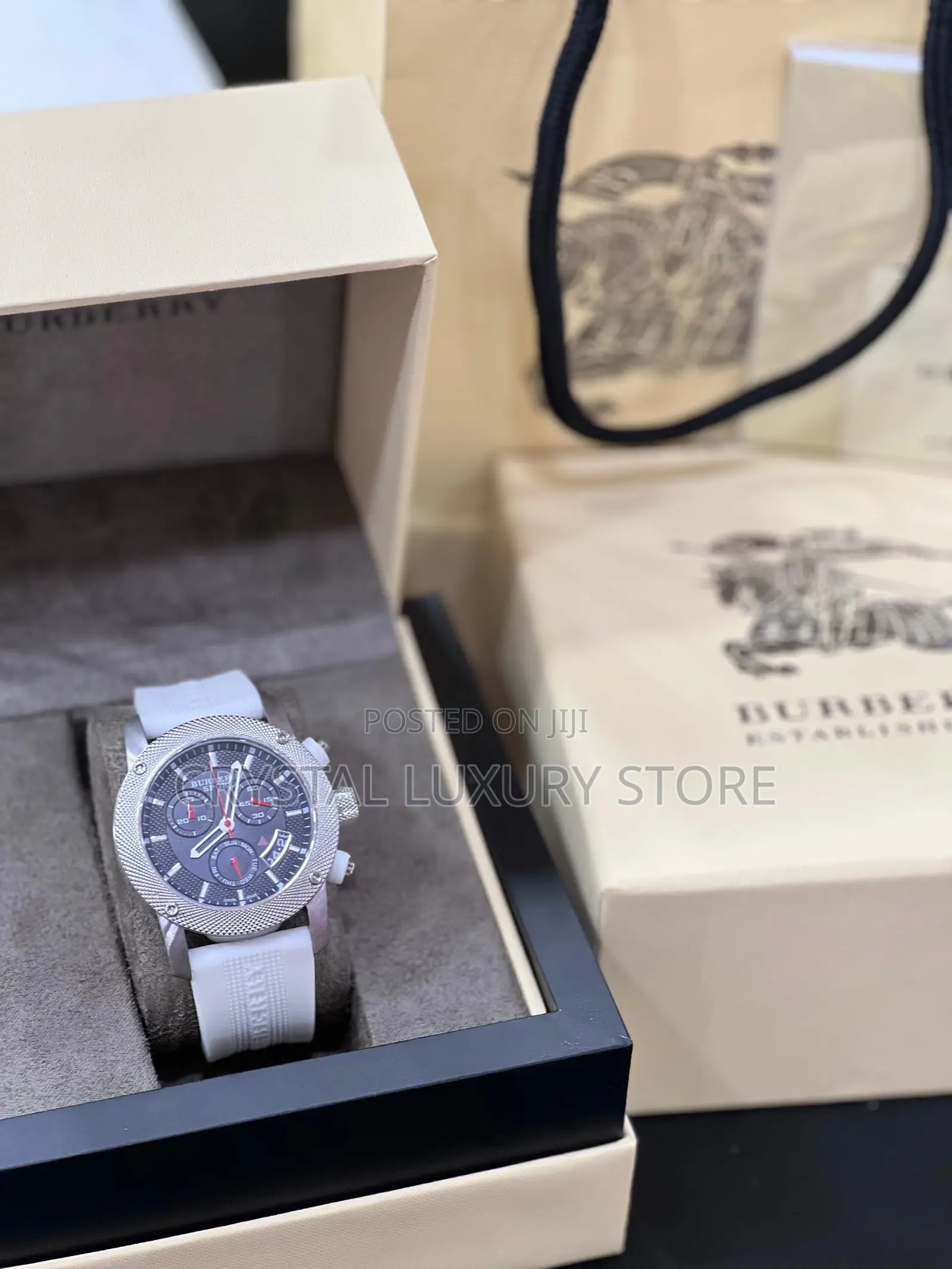 Burberry Quality Luxury Men Wristwatch