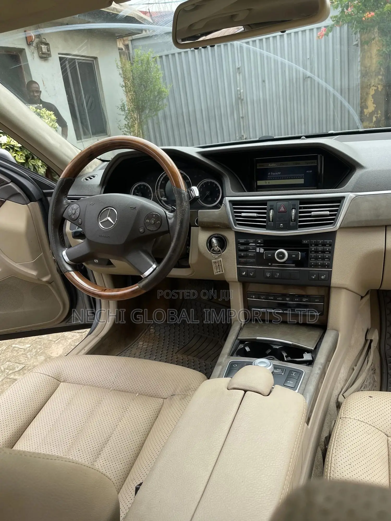 Mercedes-Benz E350 2010 Silver