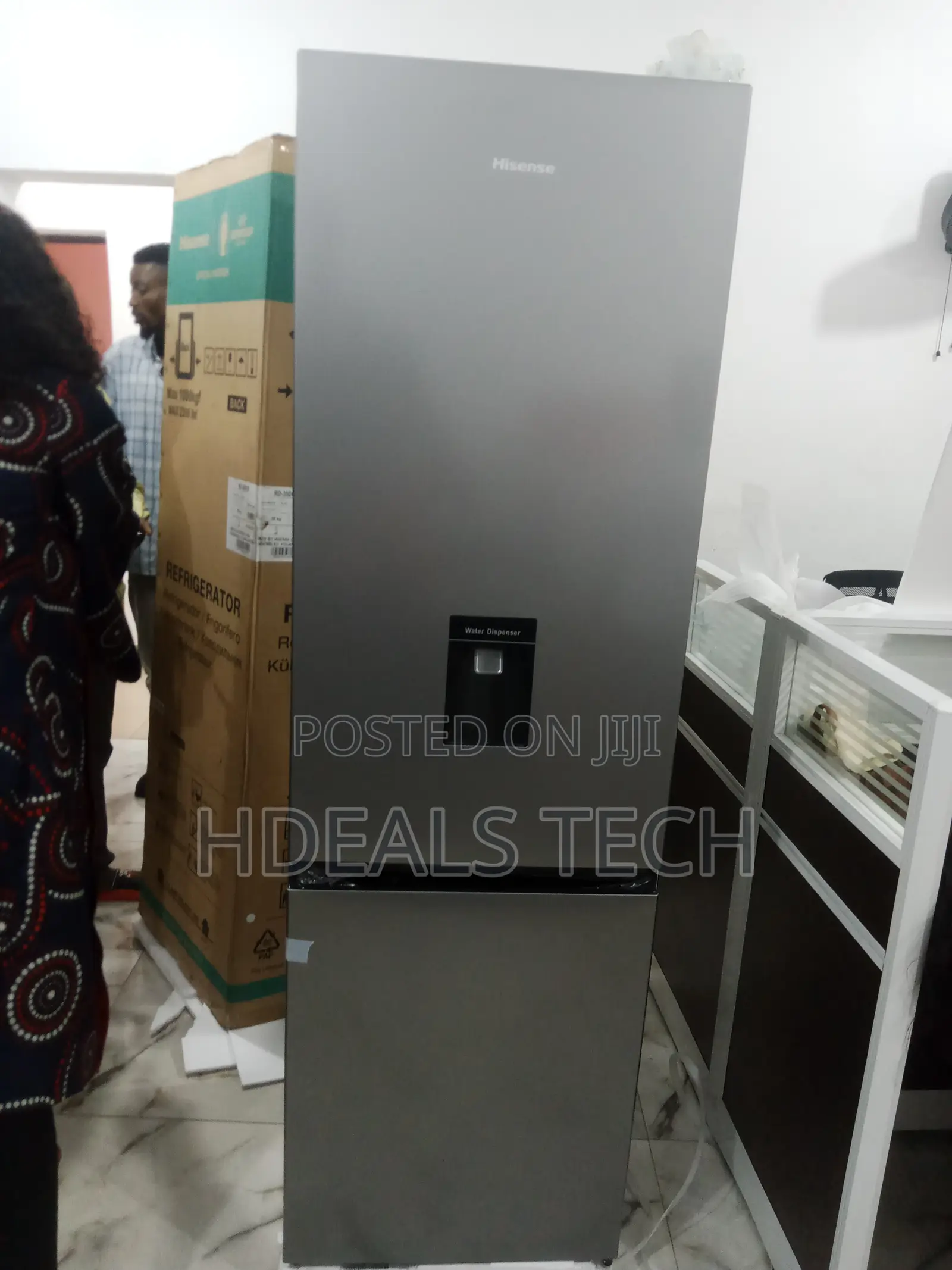 Buy Hisense Double Door Fridge 264 L With Water Dispenser