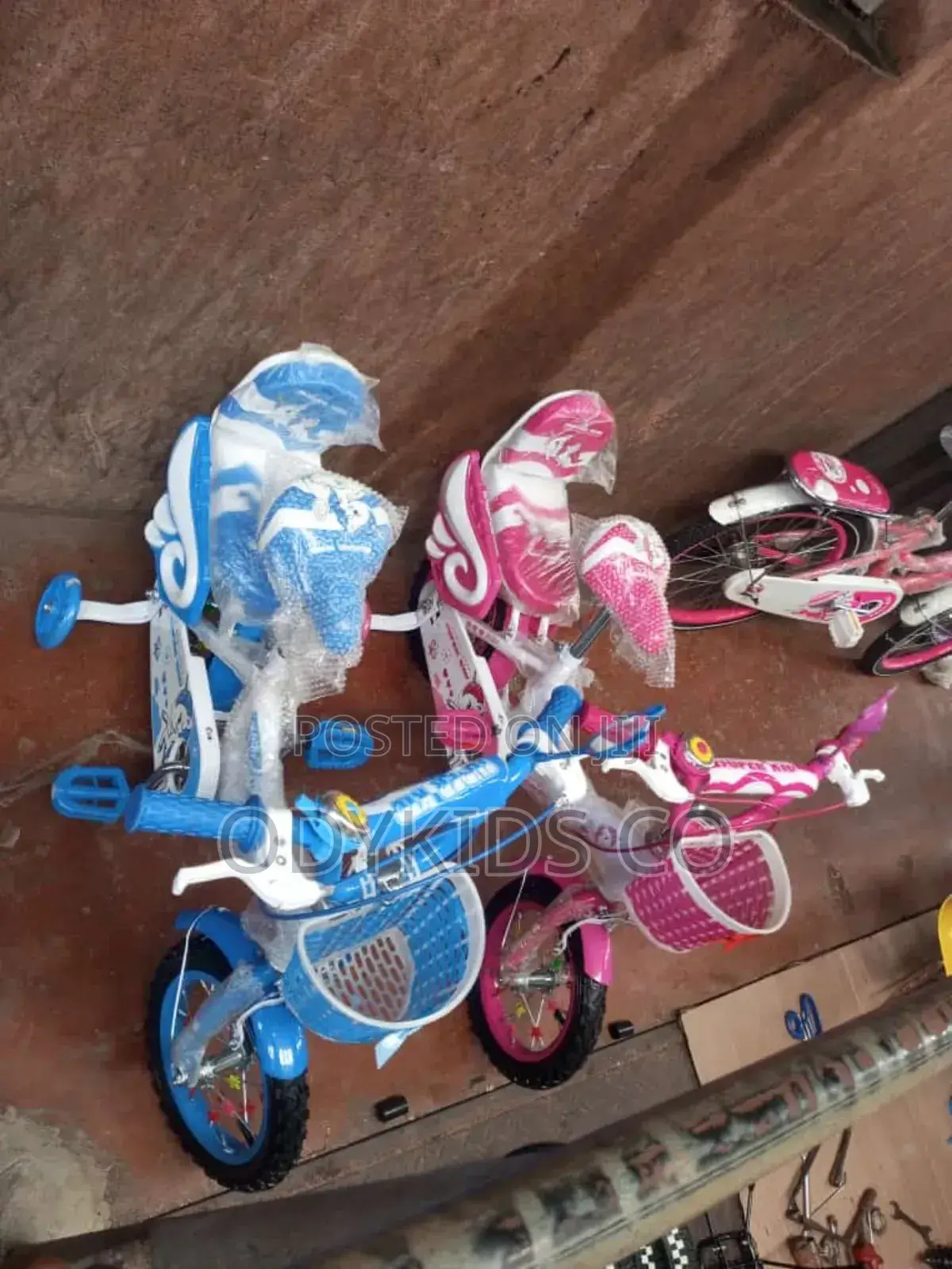 New Kid Bicycle With Training Wheel 12