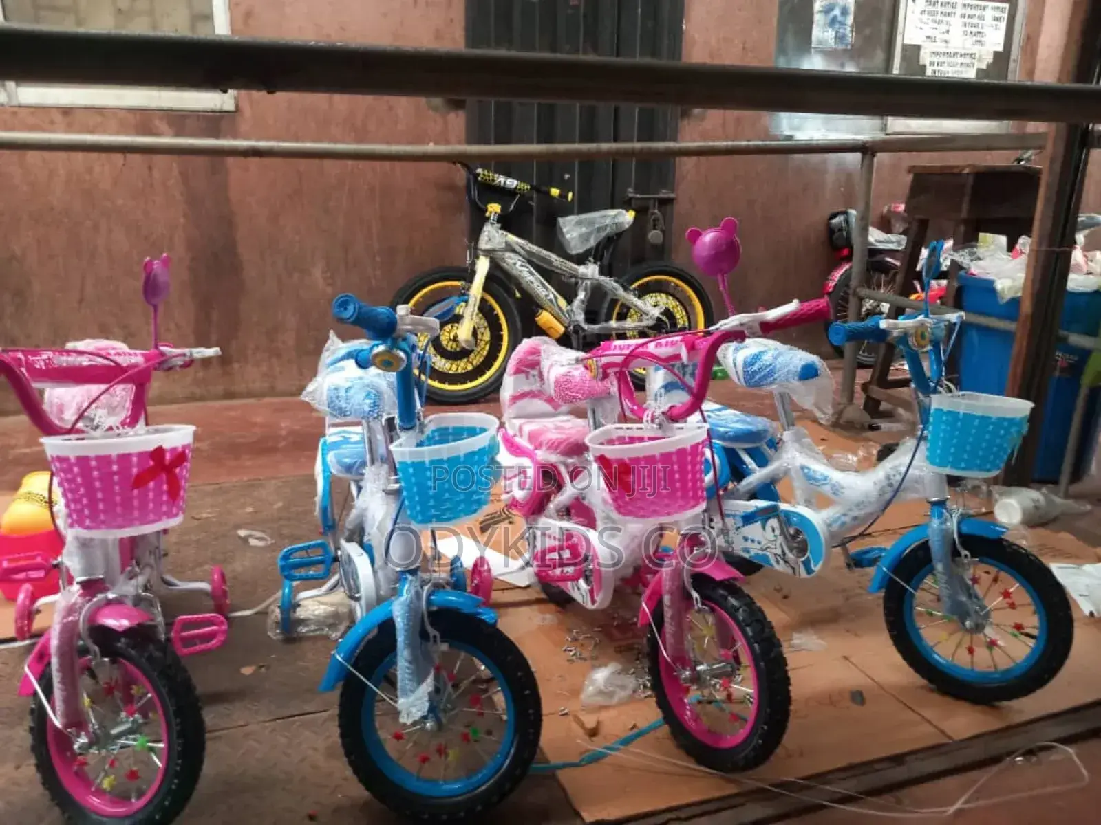 New Kid Bicycle With Training Wheel 12