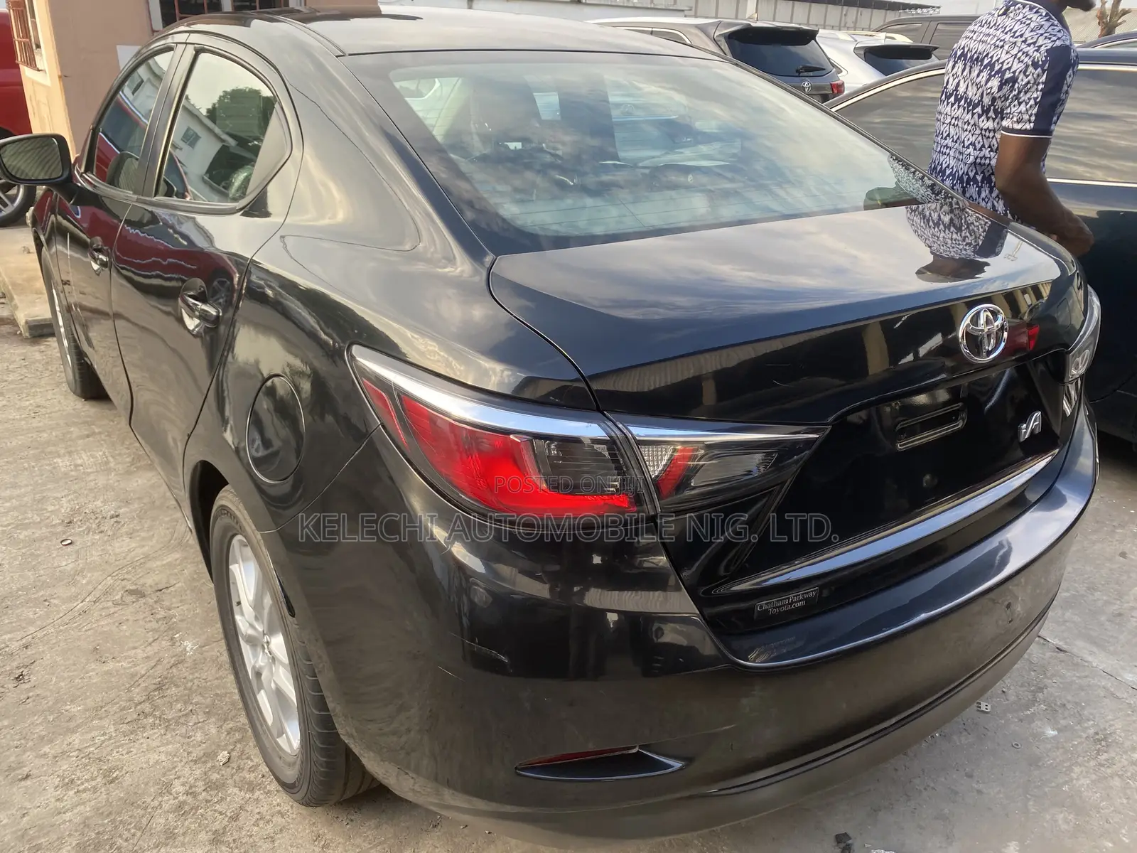 Toyota Yaris 2018 Black
