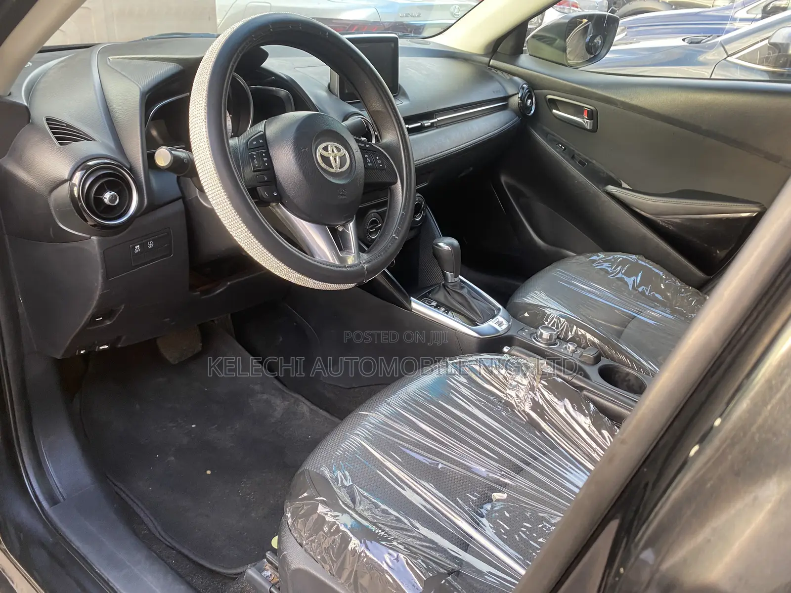 Toyota Yaris 2018 Black