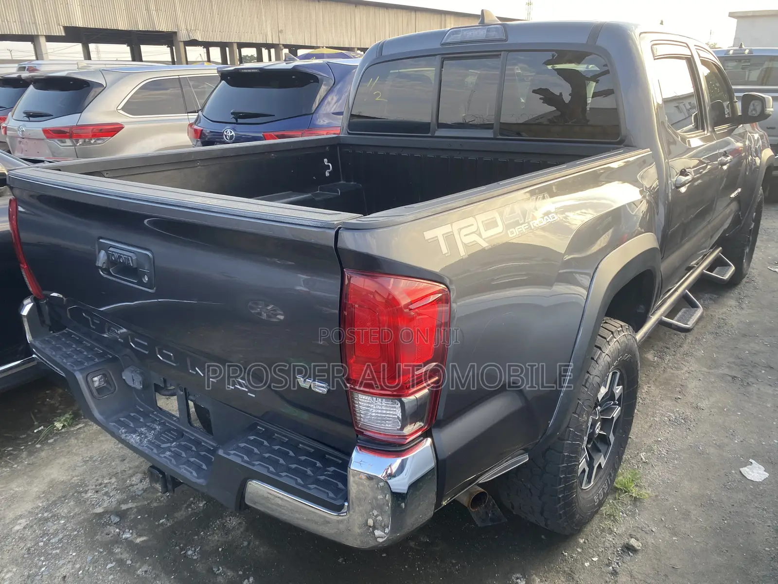 Toyota Tacoma 4dr Double Cab 2016 Gray