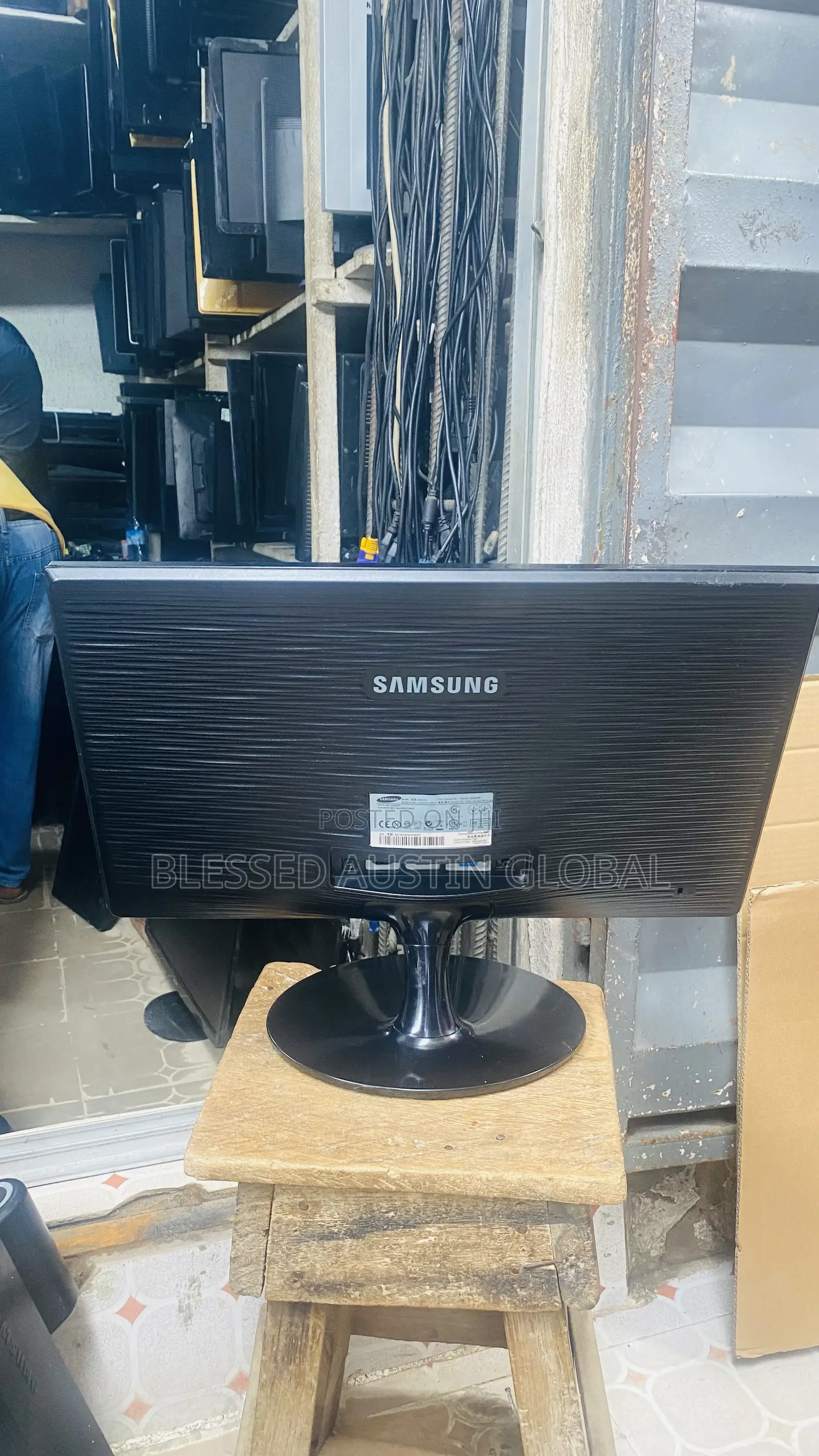 22” Inches Samsung
