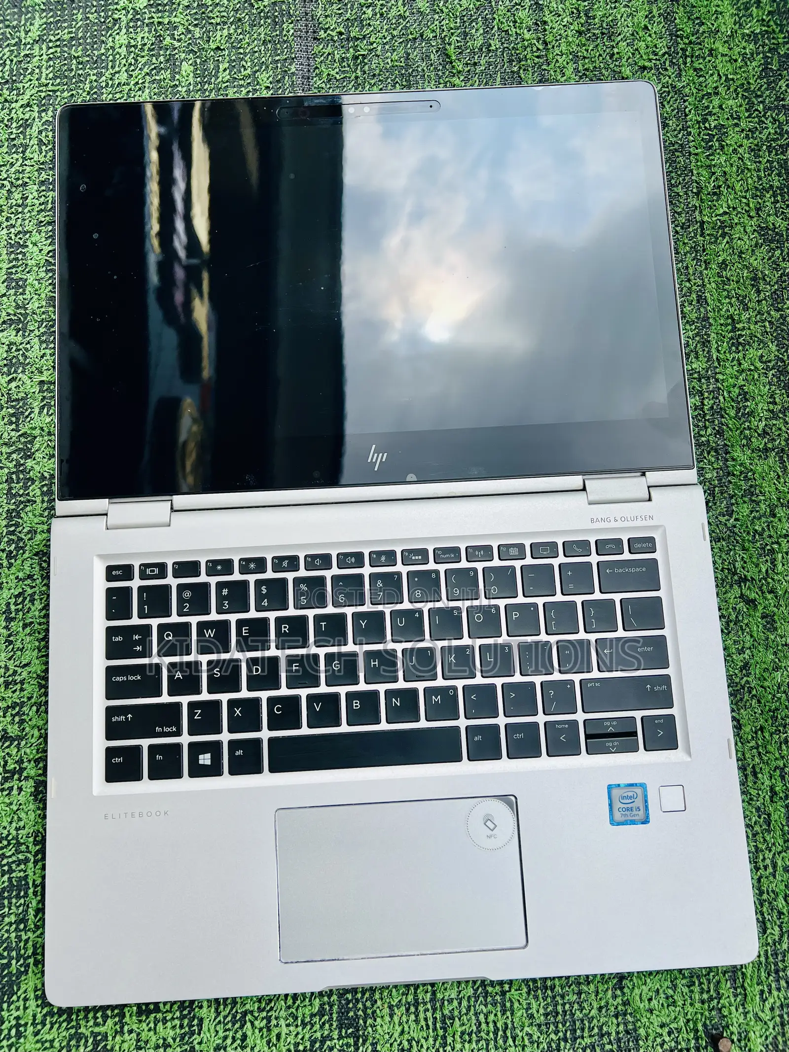 Laptop HP EliteBook x360 1030 G2 8GB Intel Core i5 SSD 256GB
