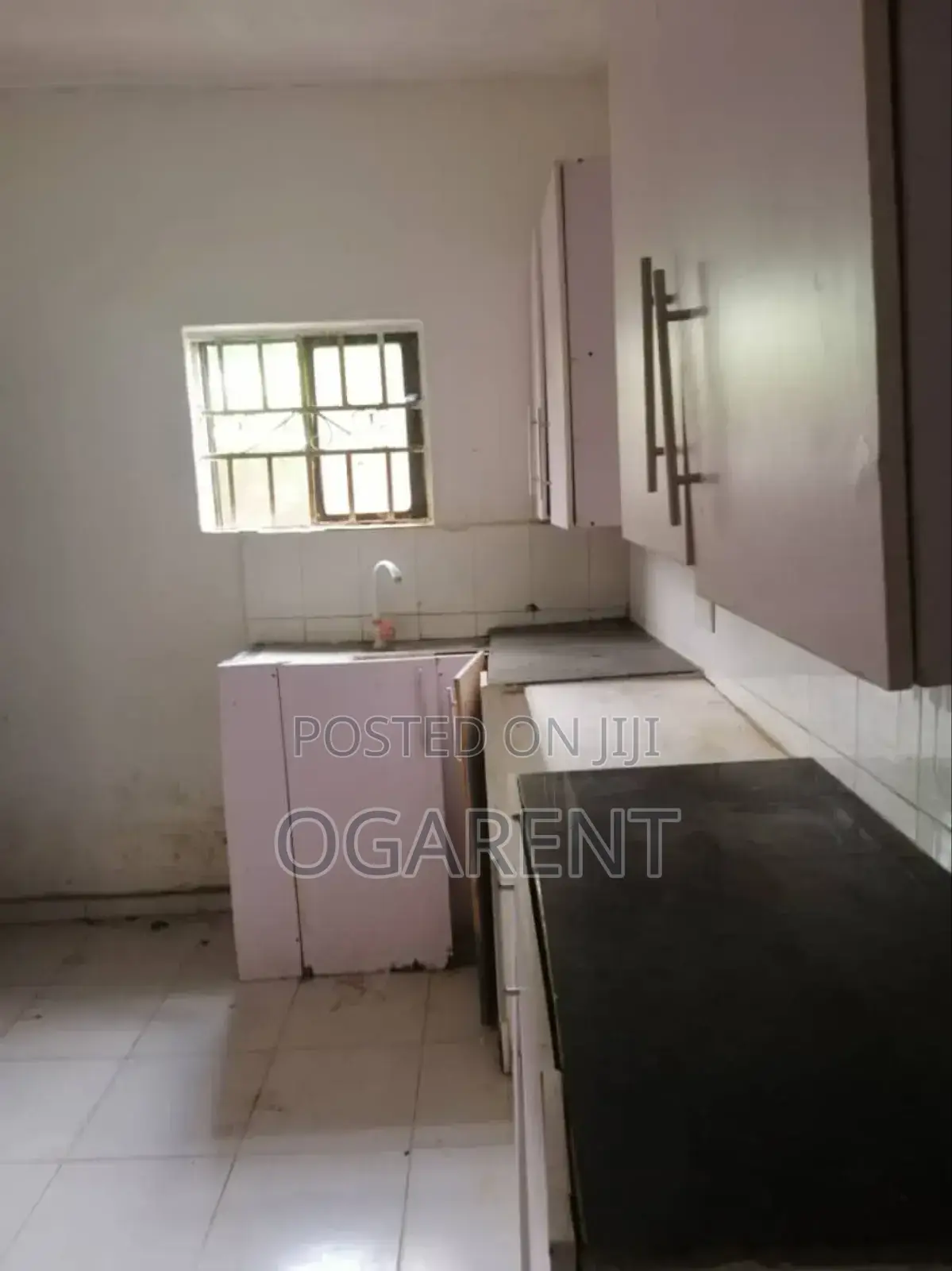Furnished 3bdrm Apartment in Ugbor Central, Benin City for rent