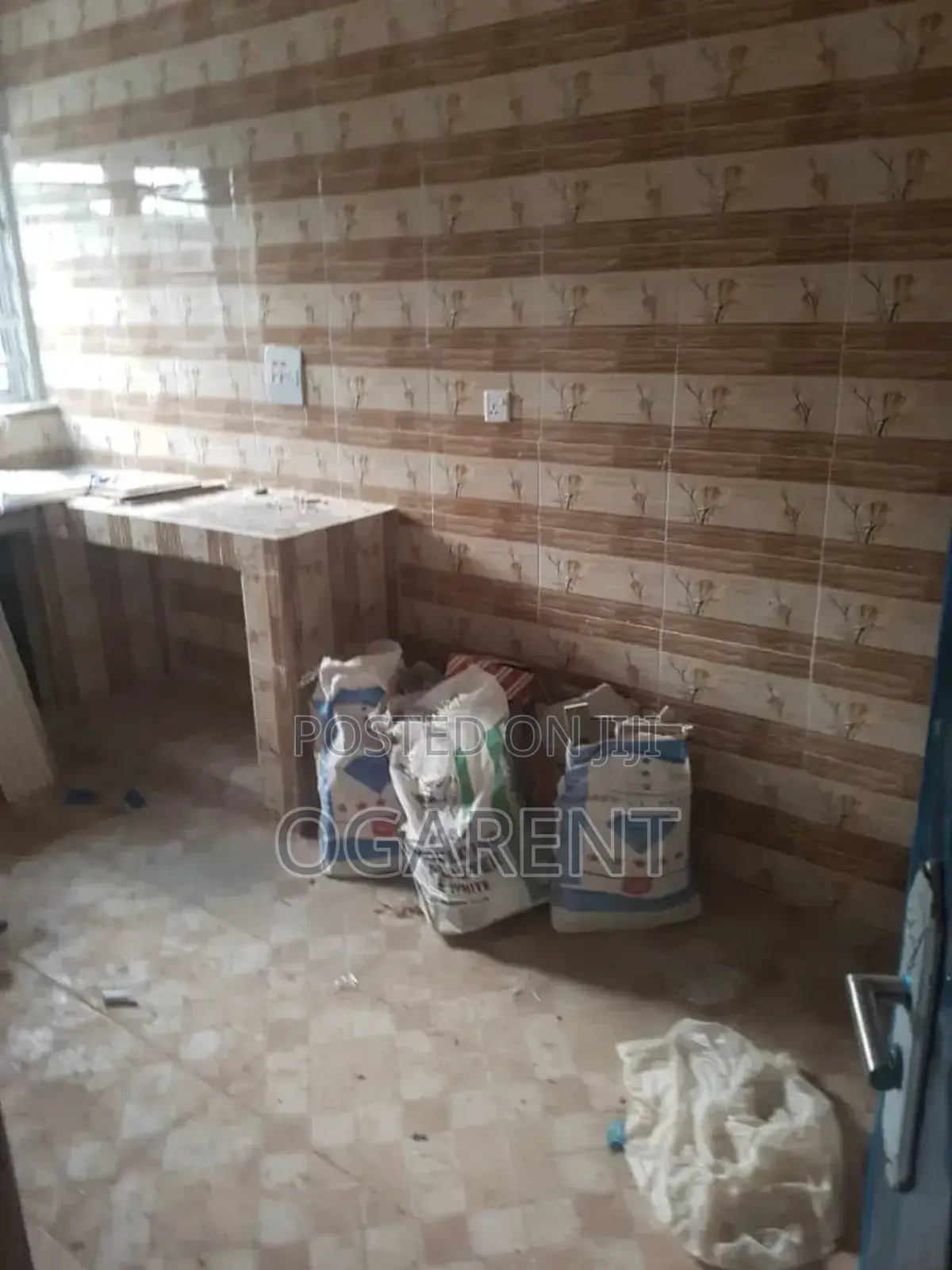 2bdrm Apartment in Peanut Road Sapele, Benin City for rent