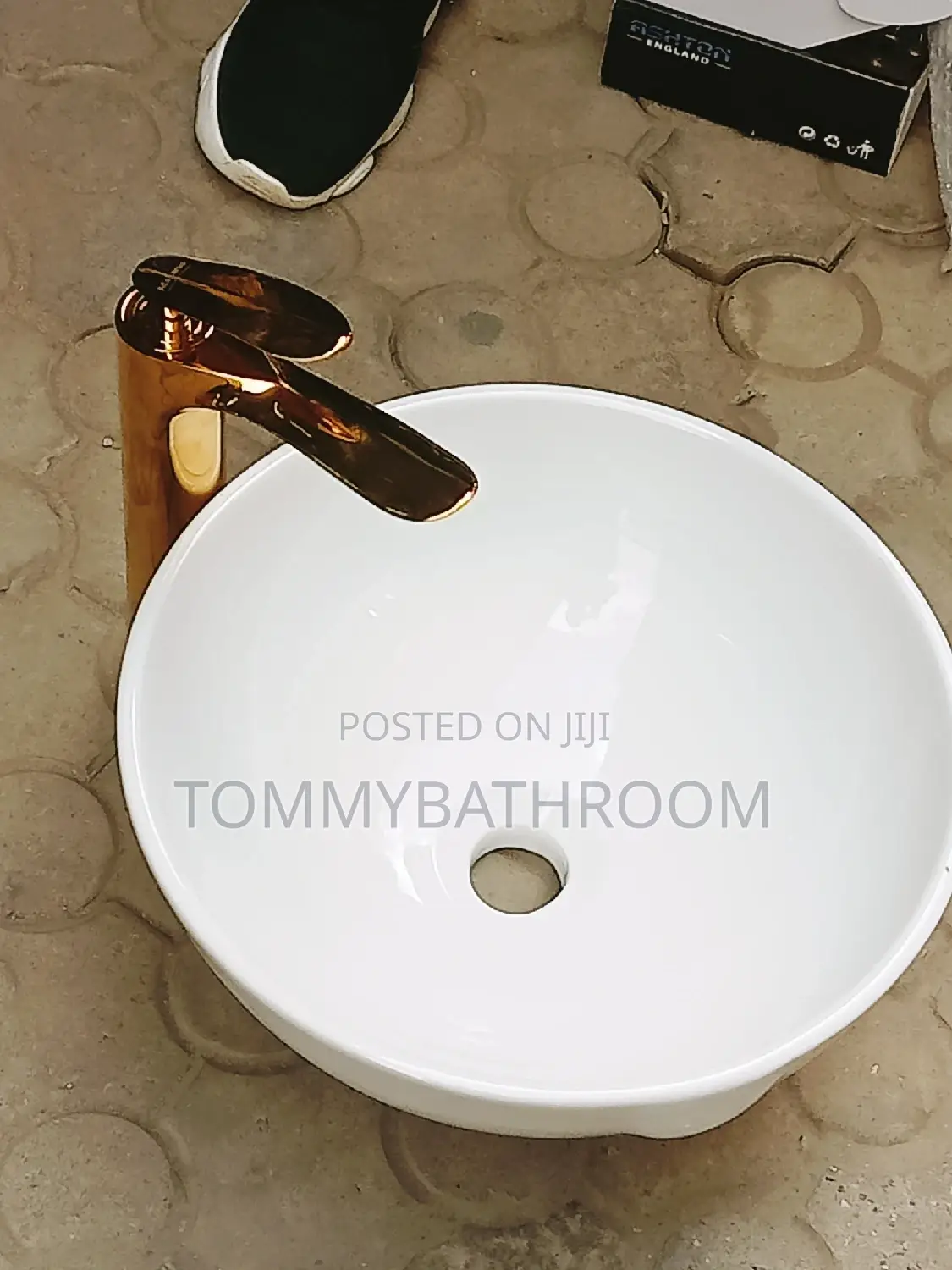 Long Basin Mixer Gold