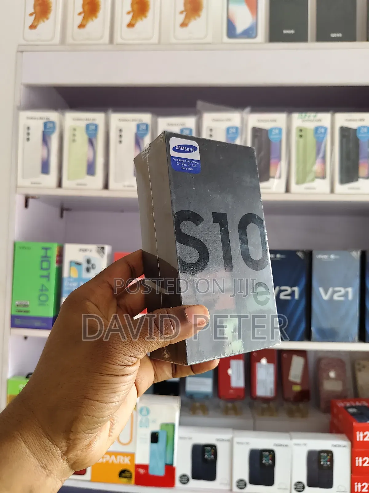 New Samsung Galaxy S10e 128 GB White