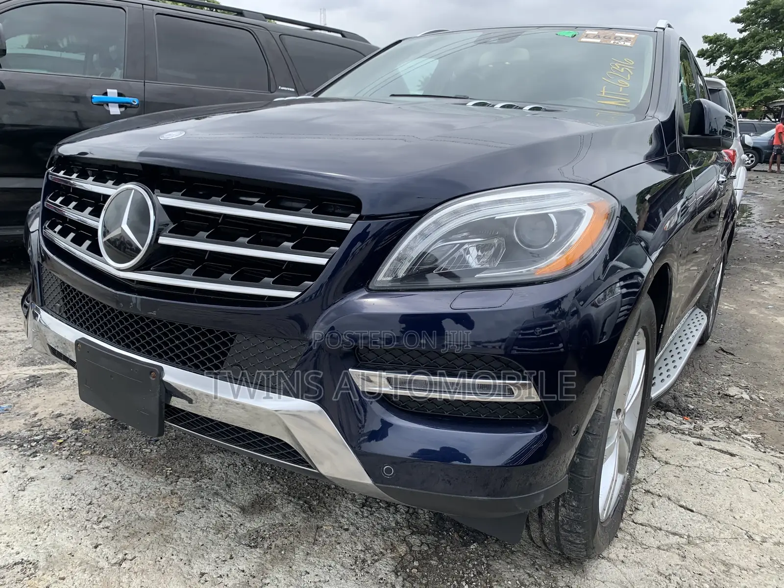 Mercedes-Benz M Class ML350 4MATIC 4dr SUV AWD (3.5L 6cyl 7A) 2014 Blue