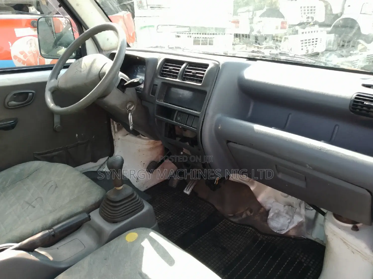 Suzuki Truck 2019 White