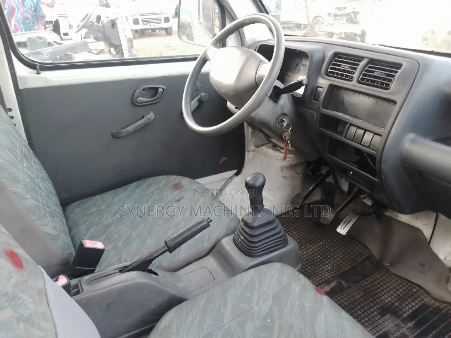 Suzuki Carry Truck-Belt 2019 White