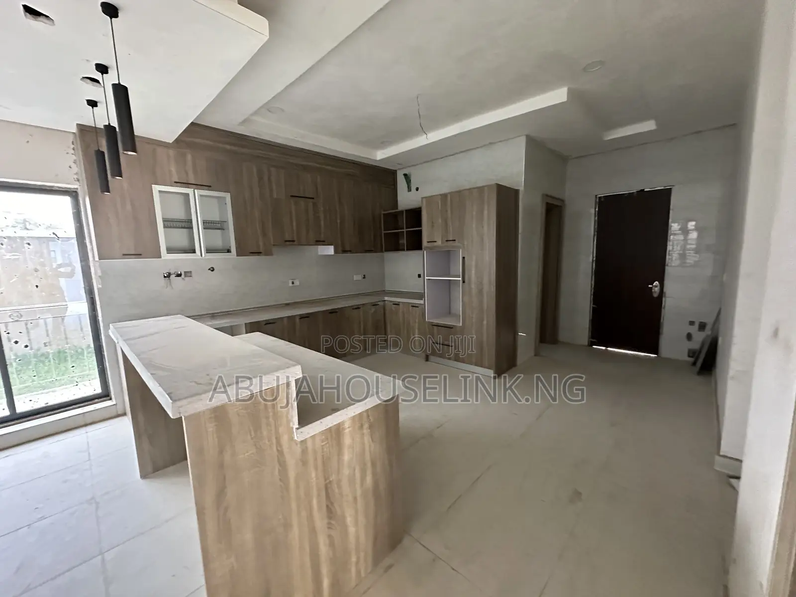 5bdrm Duplex in Asokoro Abuja for sale