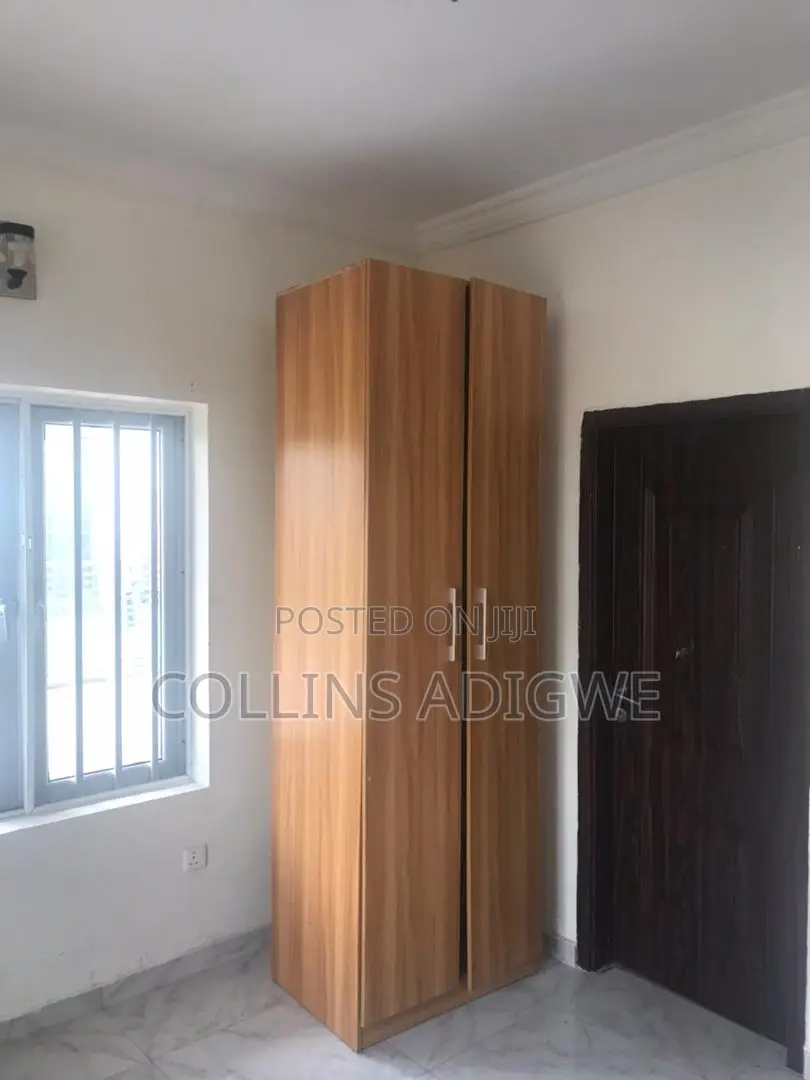 2bdrm Apartment in Orchid Road, Chevron for rent