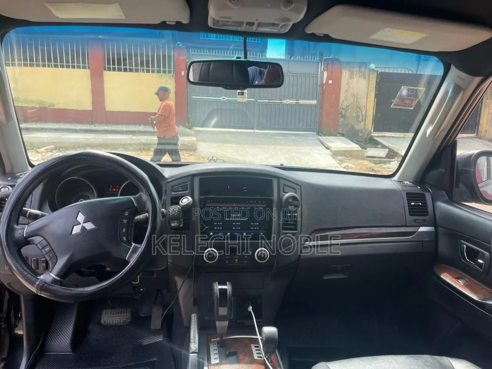 Mitsubishi Pajero 3.8 V6 GLS/GLX 2009 Black