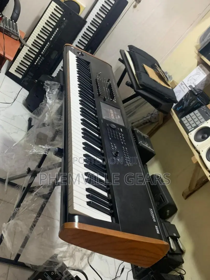 Neat Uk Used Korg Kronos_88 Workstation