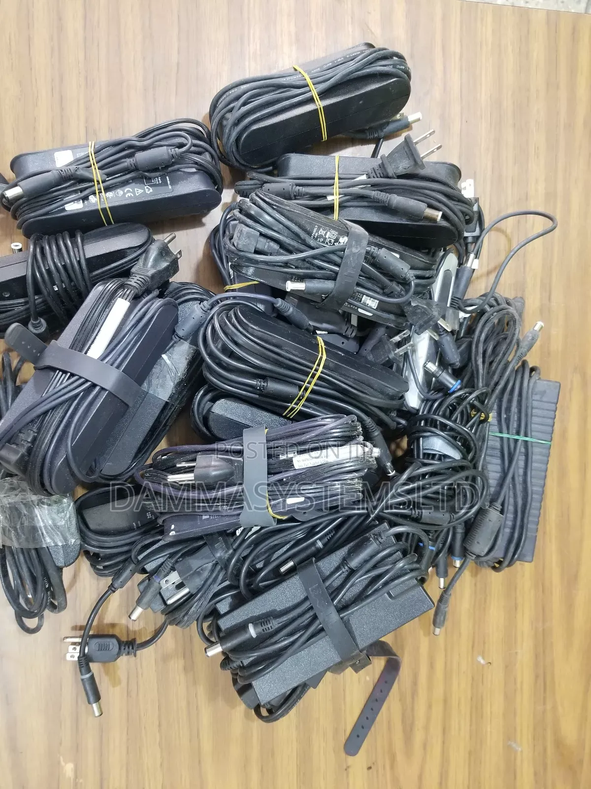 Dell Charger Big Mouth, 65 and 90 Watts