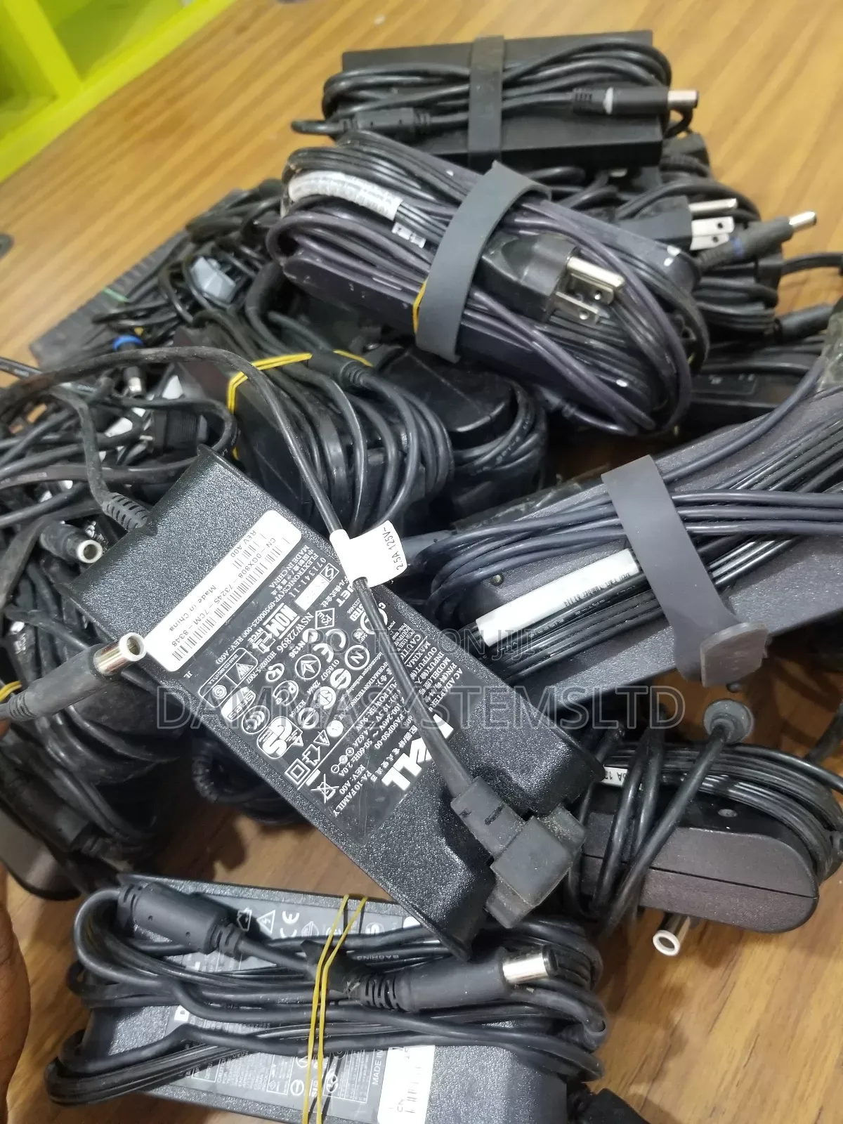 Dell Charger Big Mouth, 65 and 90 Watts
