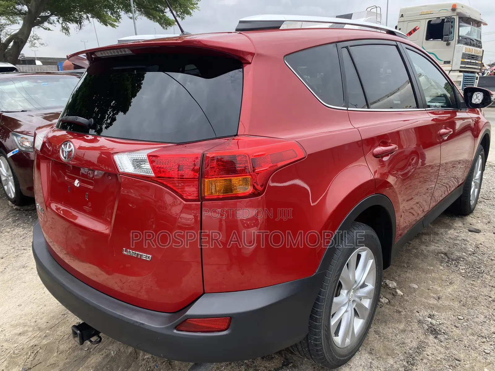 Toyota RAV4 2013 Red