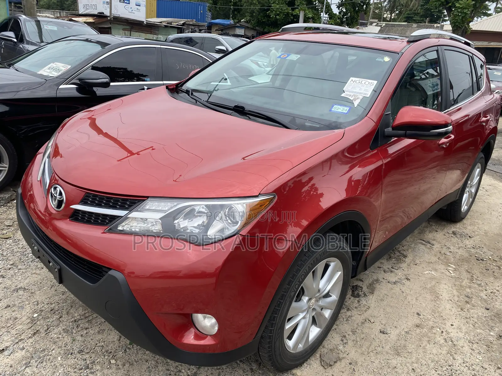 Toyota RAV4 2013 Red