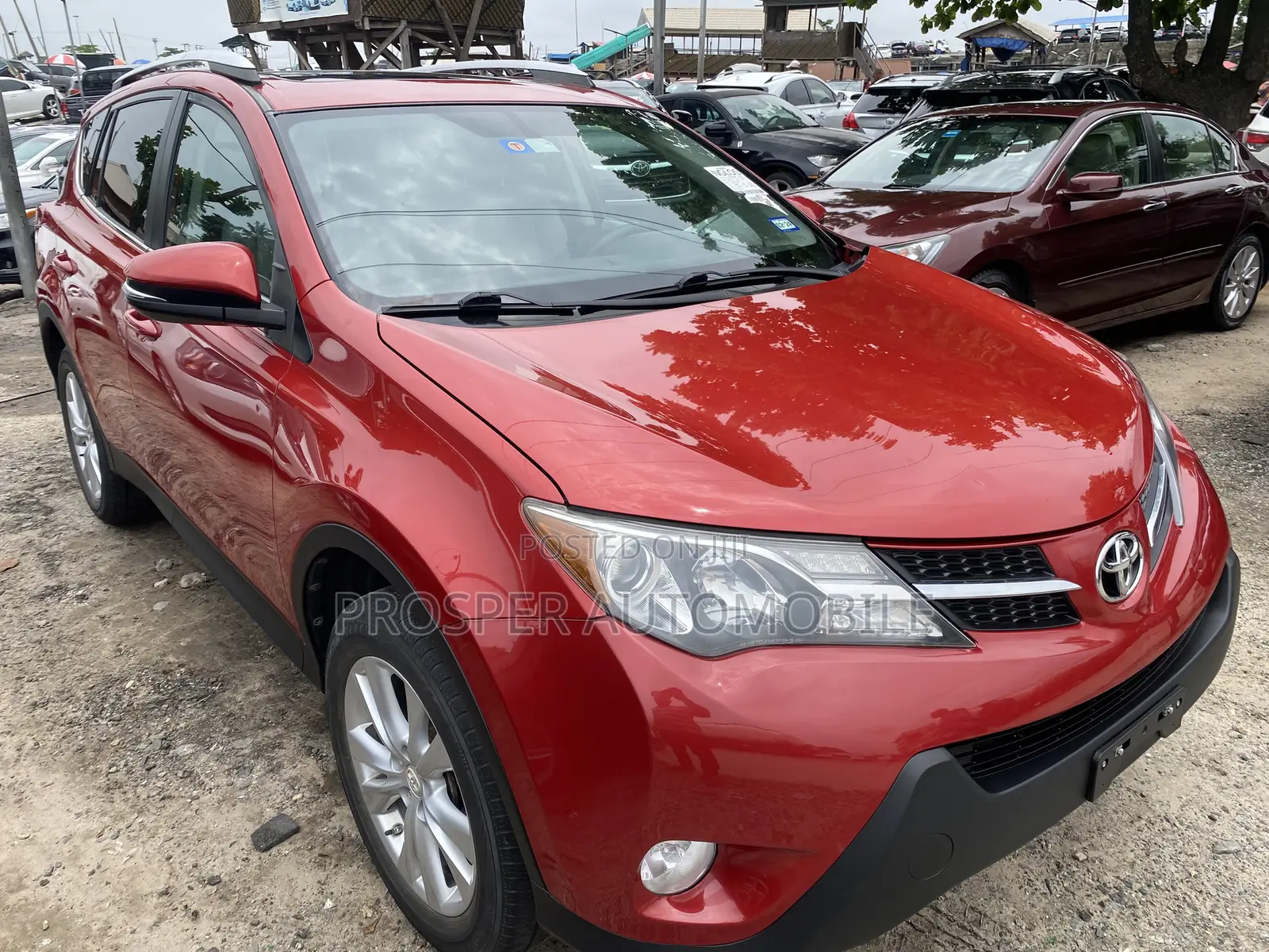 Toyota RAV4 2013 Red