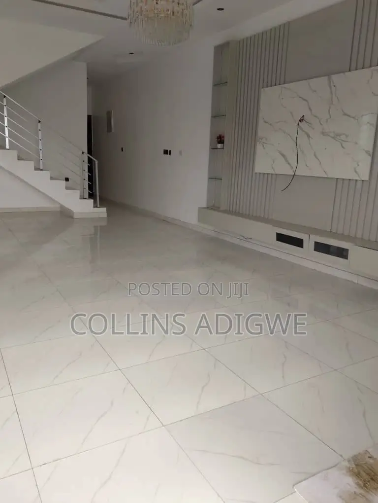 5bdrm Duplex in Abraham Adesanya for sale