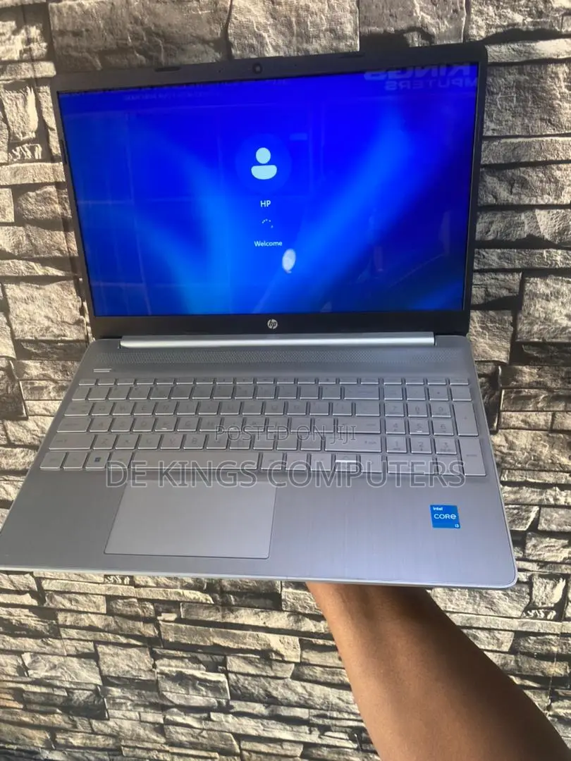 Laptop HP 15-F272wm 8GB Intel Core I3 SSD 256GB