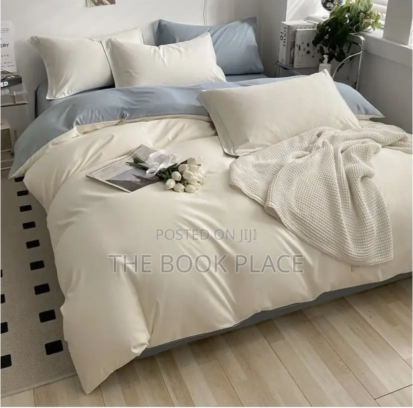 Beautiful Bedding Set and Pillows Case