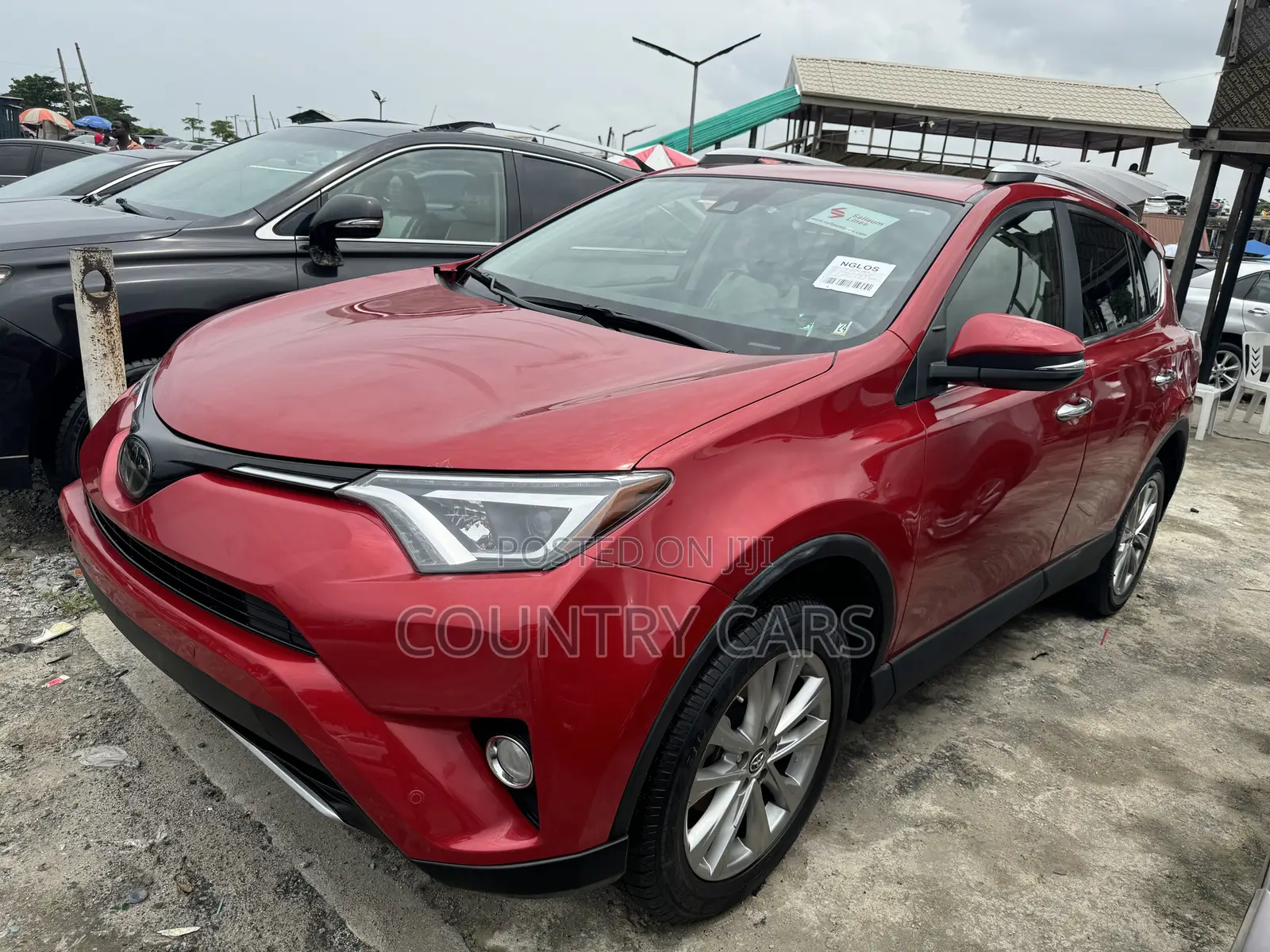 Toyota RAV4 2016 Red