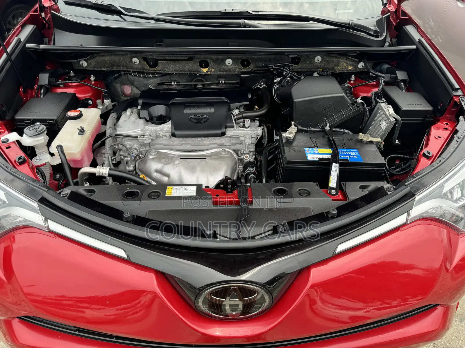 Toyota RAV4 2016 Red