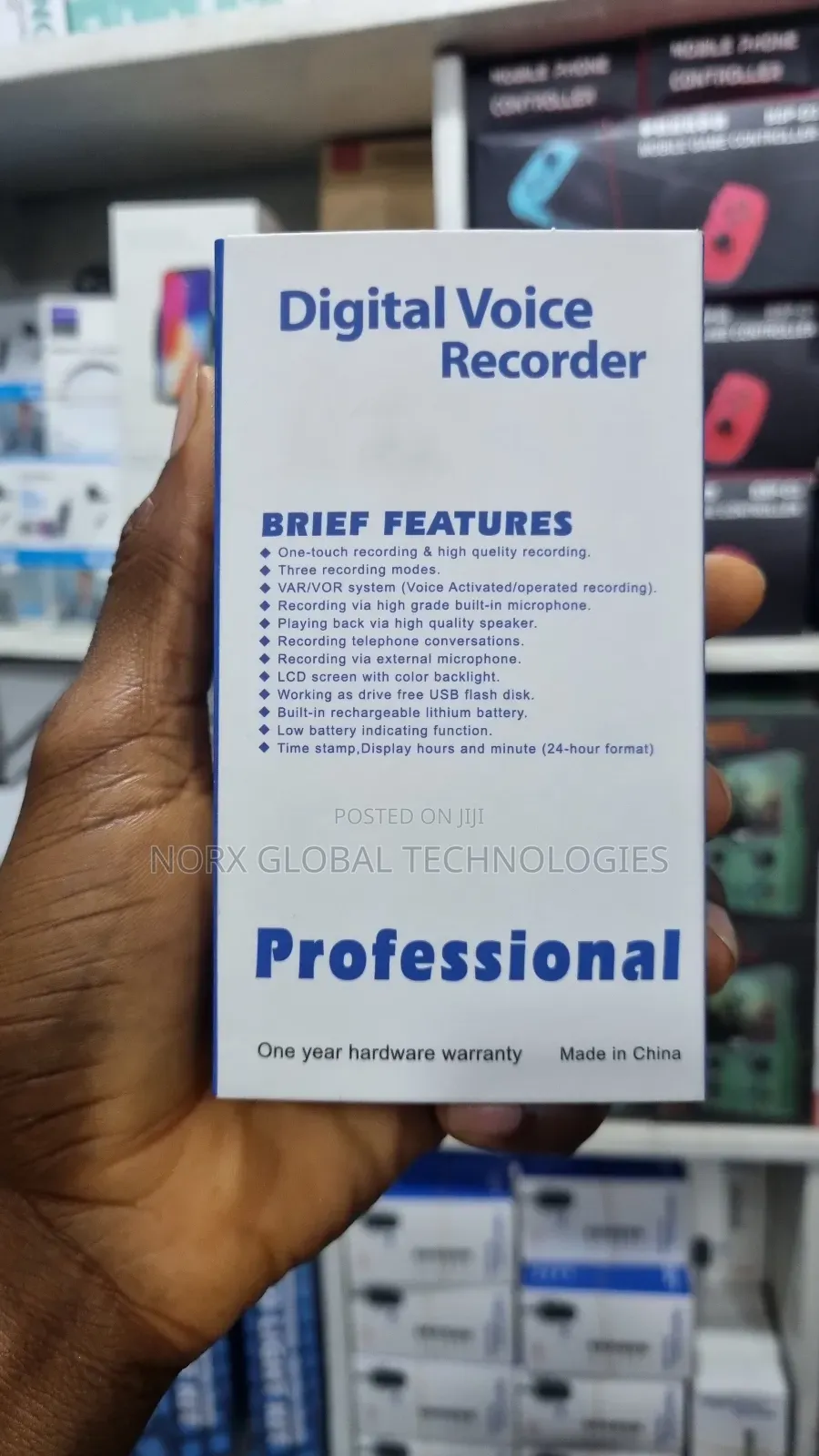 Digital Voice Recorder (Enhanced Performance)
