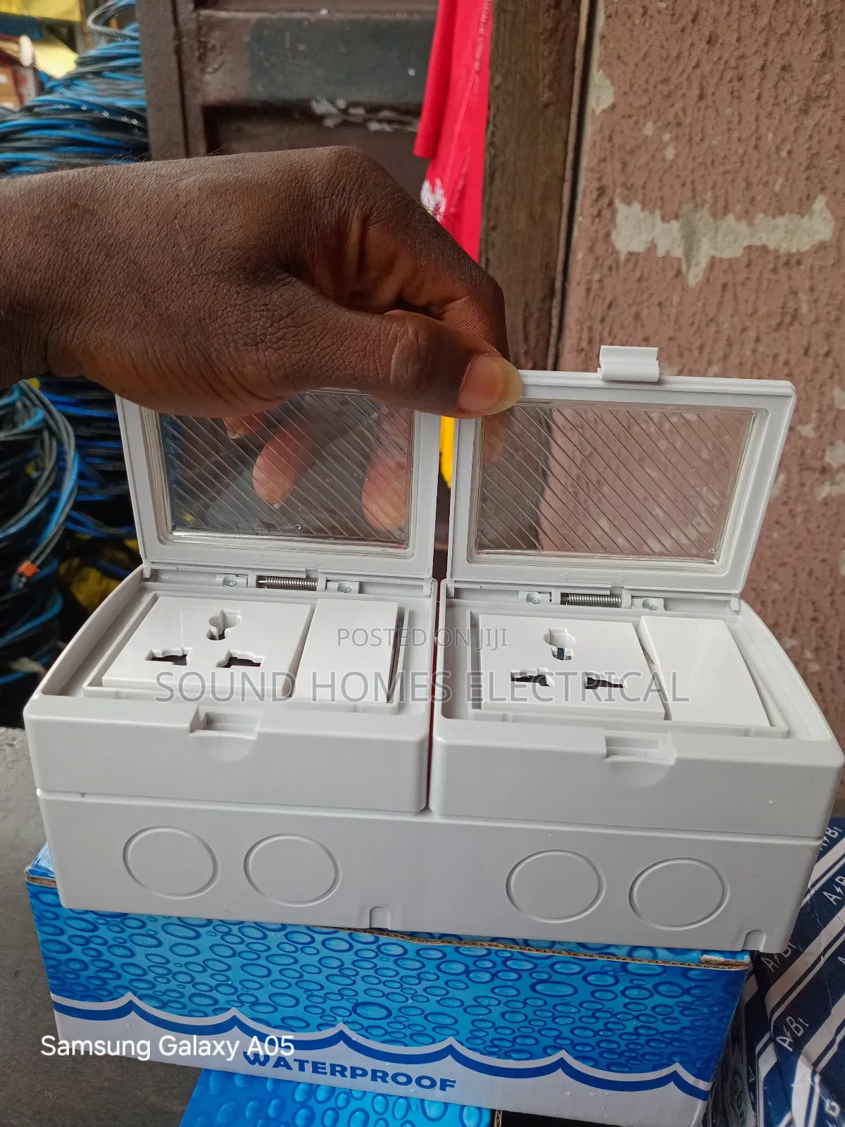 Double Gangs Switch Waterproof Socket