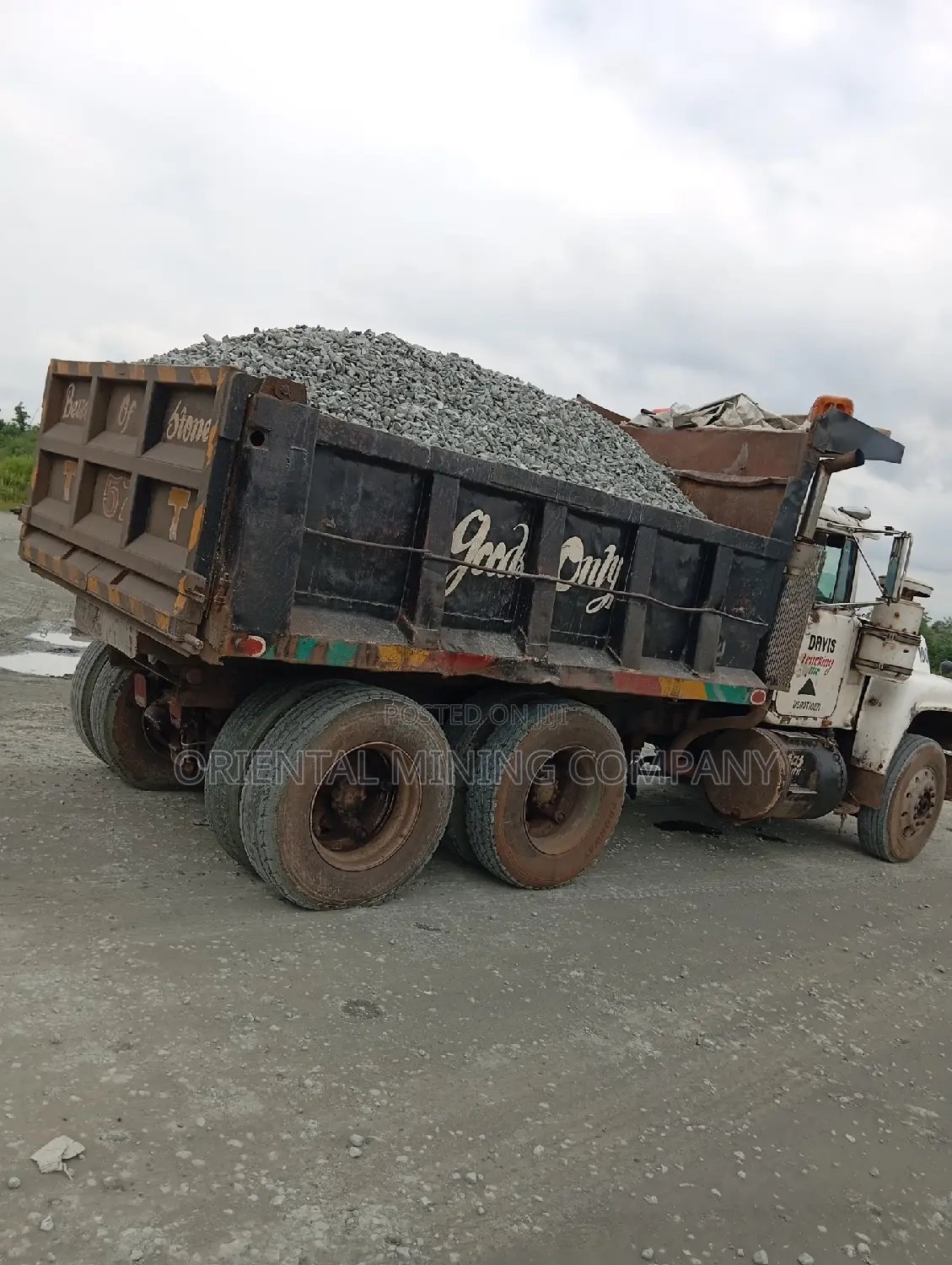 Chippings and Granite From Oriental Mining Company
