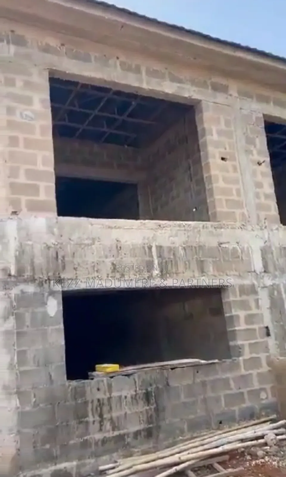 10bdrm Duplex in Near Republic Estate for sale