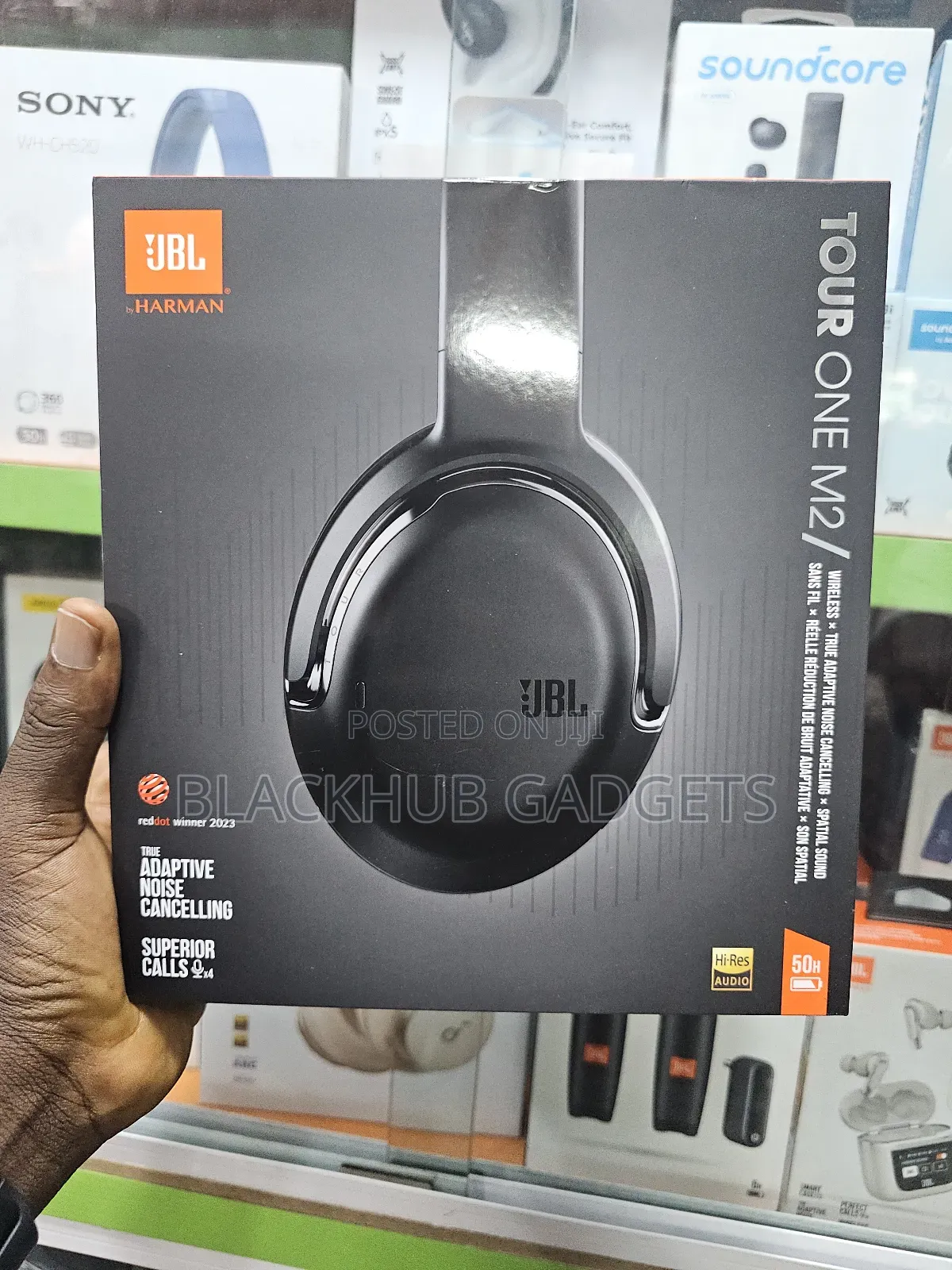 JBL Tour One M2