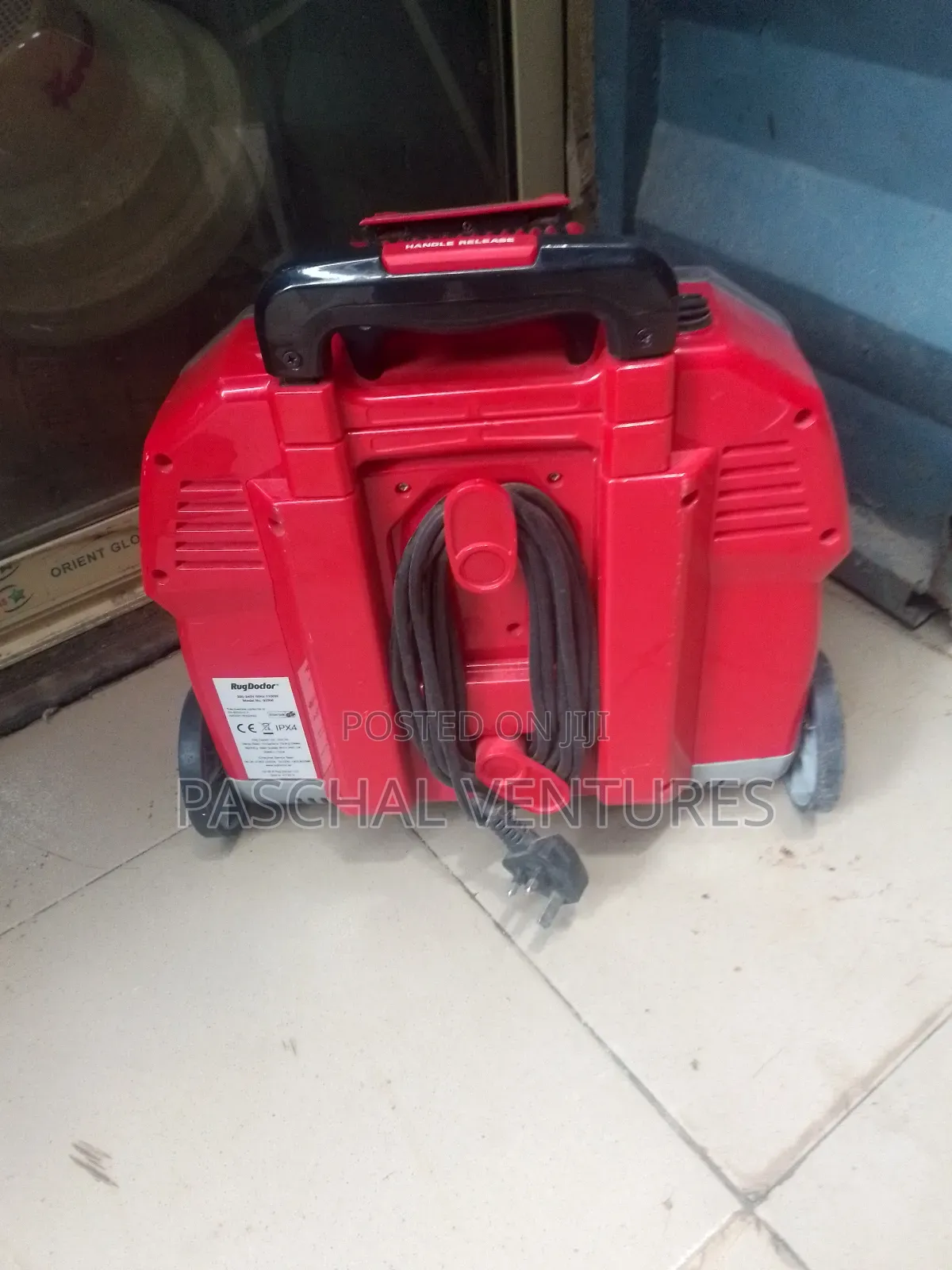 Rug Washer or Rug Doctor