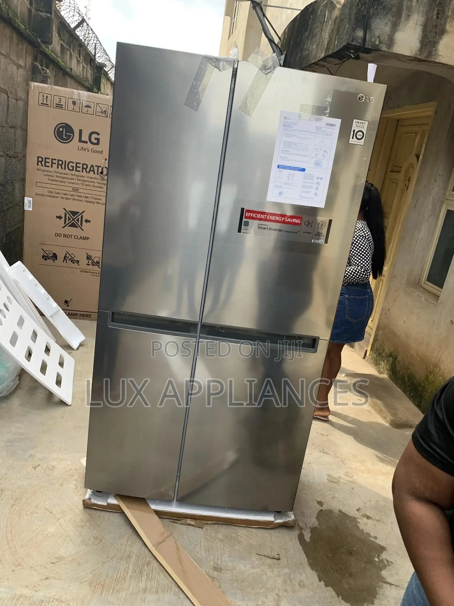 Highly Smart LG 688L Refrigerator