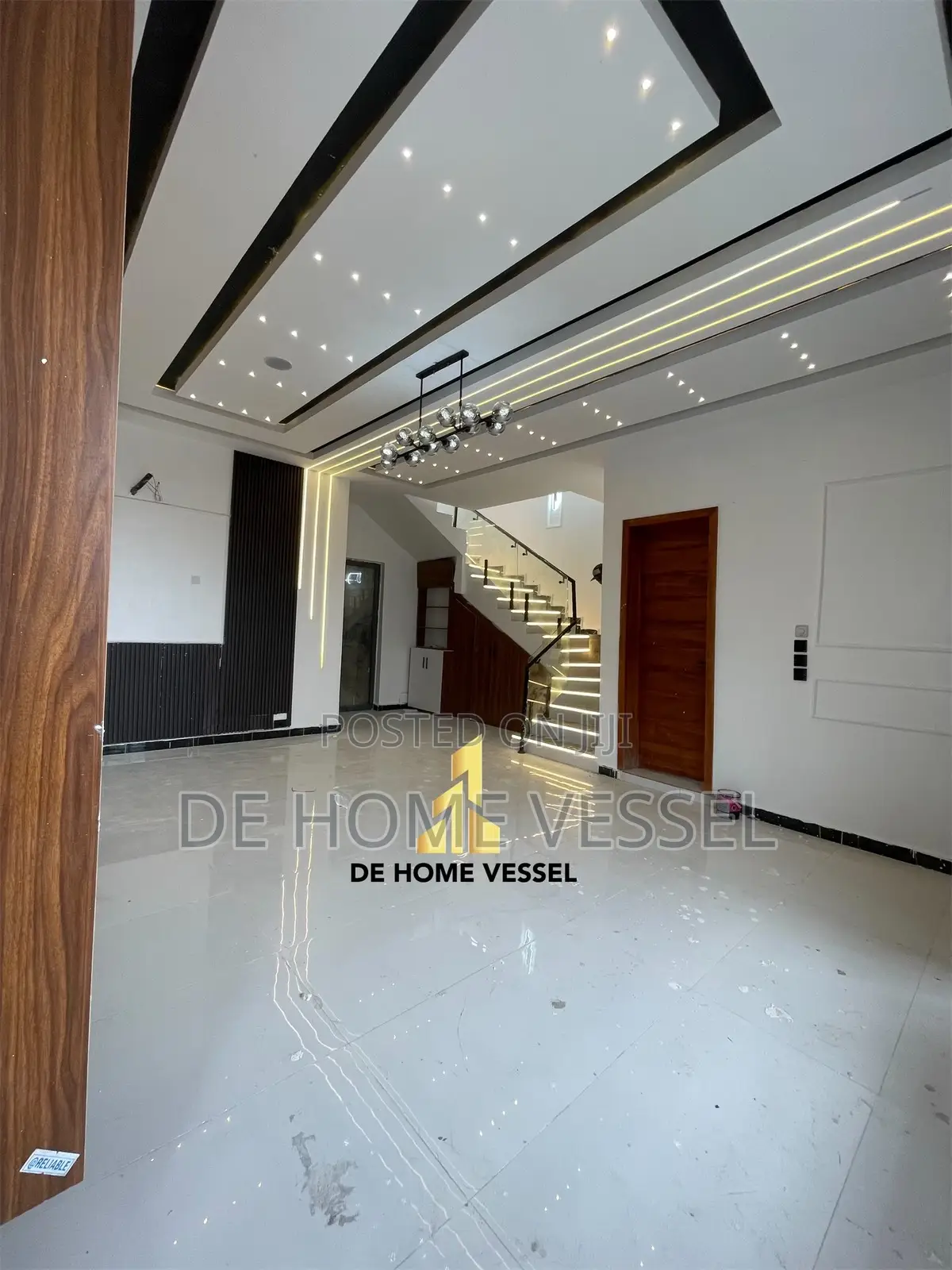 4bdrm Duplex in Ajah for sale