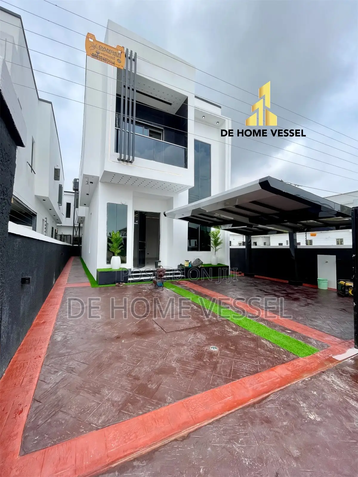 4bdrm Duplex in Ajah for sale