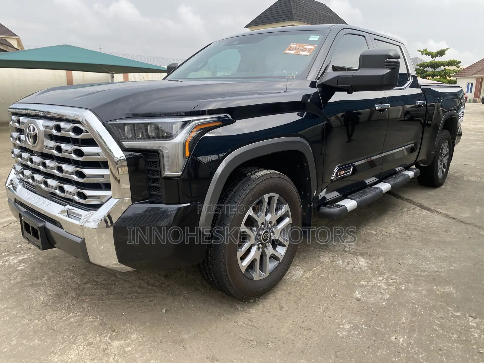 Toyota Tundra 1794 2022 Black