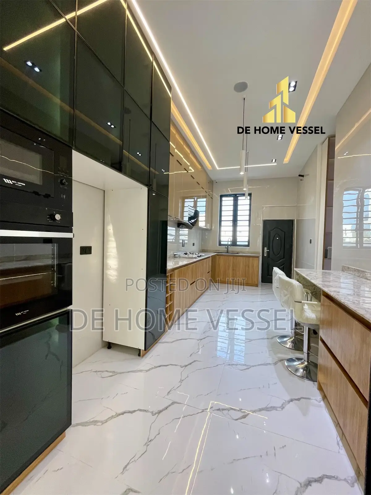 4bdrm Duplex in Lekki for sale