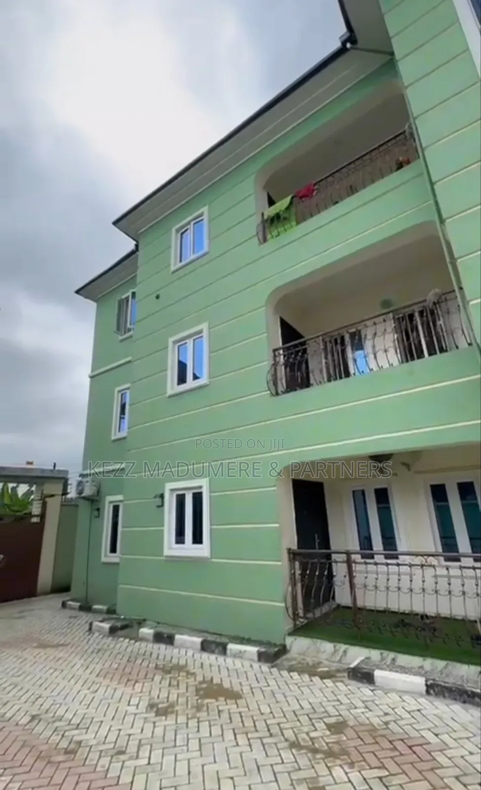 6bdrm Block of Flats in Rukpokwu , Port for sale