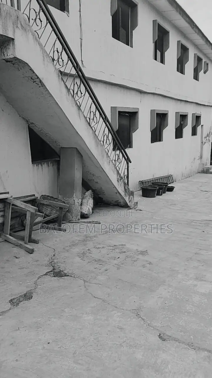 Furnished 20bdrm House in Balofem Properties &, Abeokuta North